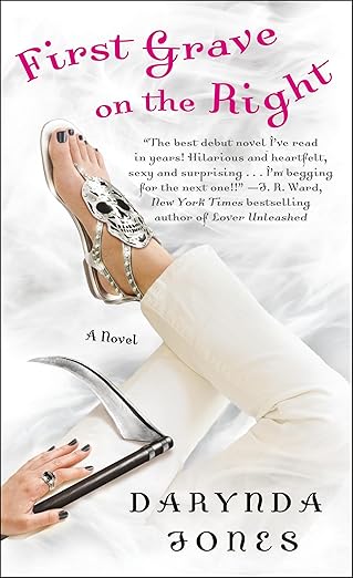 First Grave on the Right by Darynda Jones