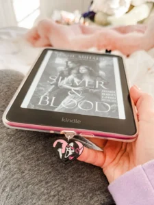 How I Replaced Doomscrolling with Reading