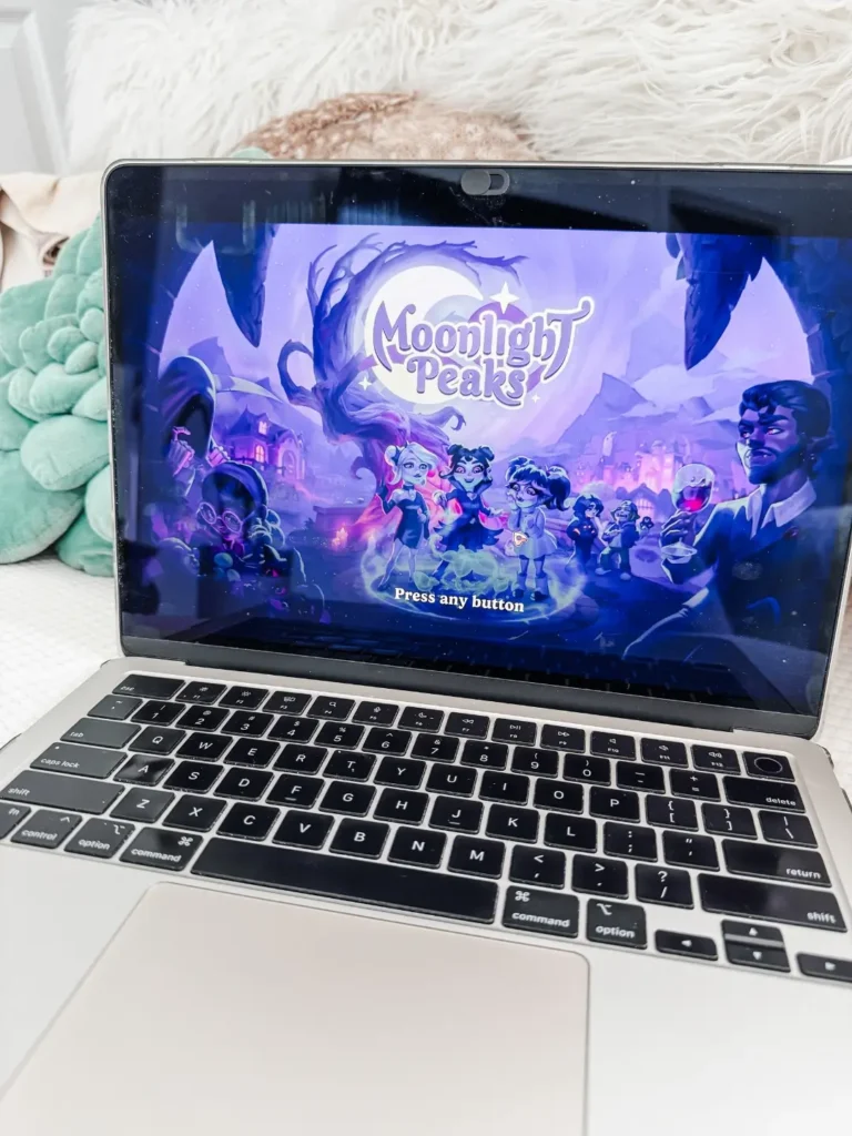 cozy summerween game moonlight peaks