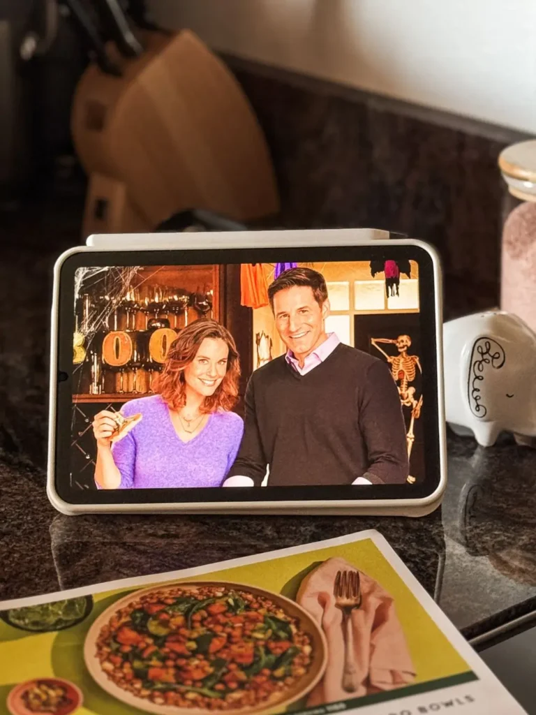halloween hallmark movies featuring October kiss